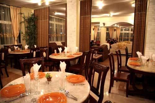 Dimitri Hotel Addis-Abeba Restaurant photo